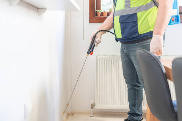 Best Best Pest Control Companies  in Chenoweth, OR